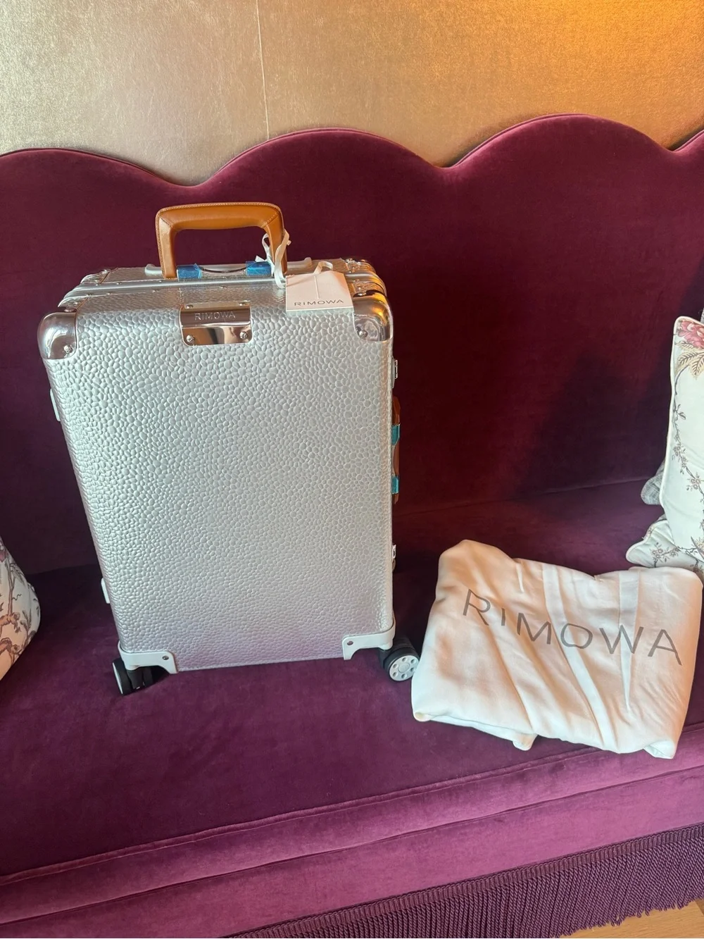 RIMOWA Hammerschlag Cabin | 9739001800 | Rare | Limited Edition, Only 1,898 NWT